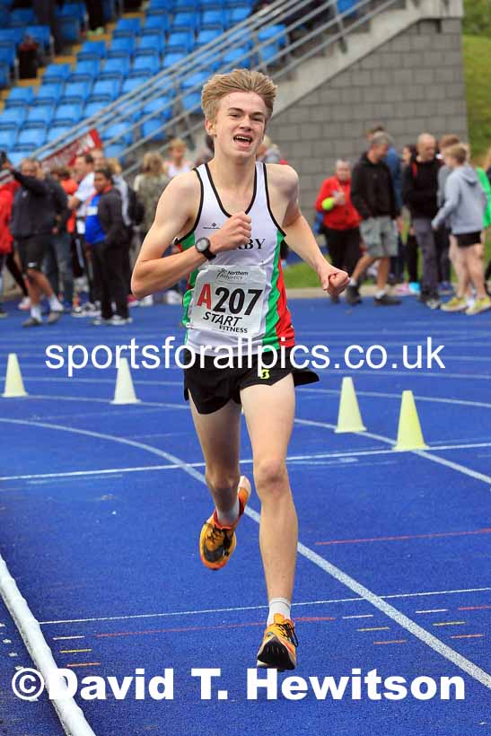 Mens under-17s 2022 Northern Road Relays, SportsCity, Manchester. Photo: David T. Hewitson/Sports for All Pics